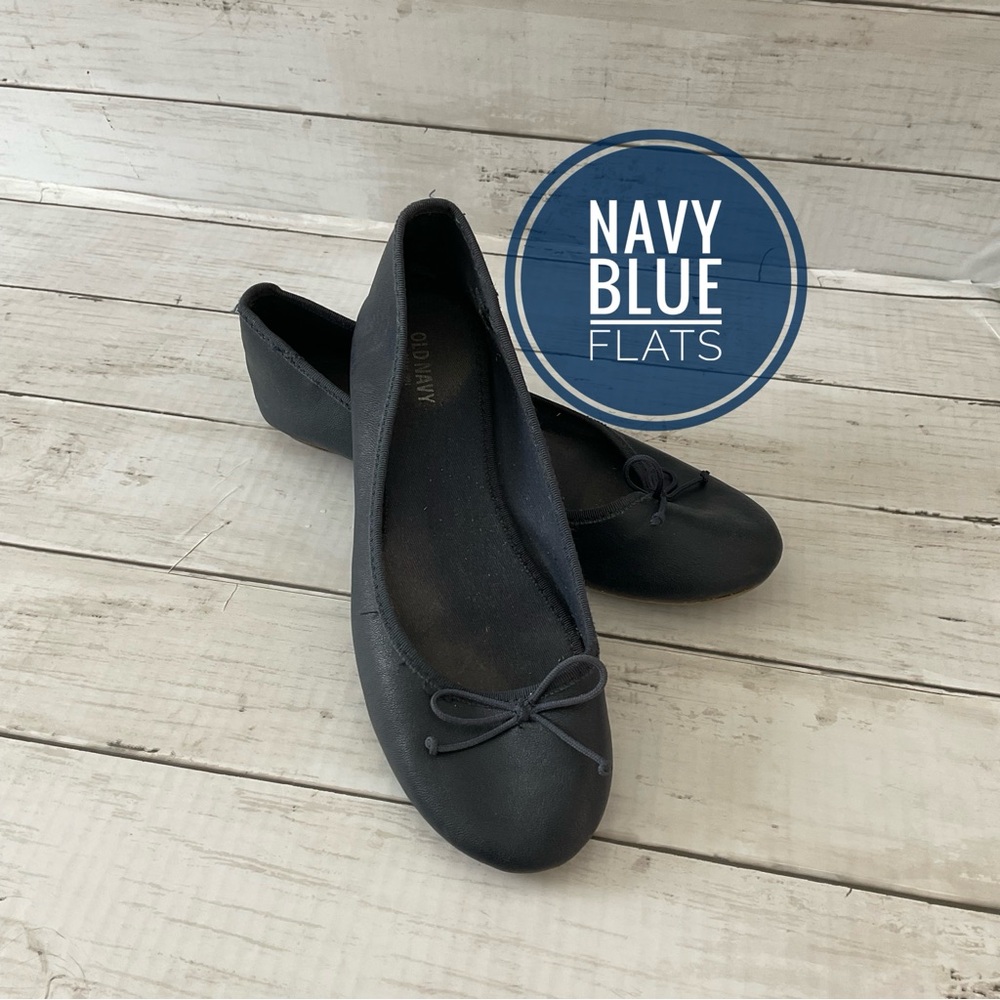 Old Navy Dark Navy Blue Ballet Flats. Flexible and comfortable, soft flat sole 8